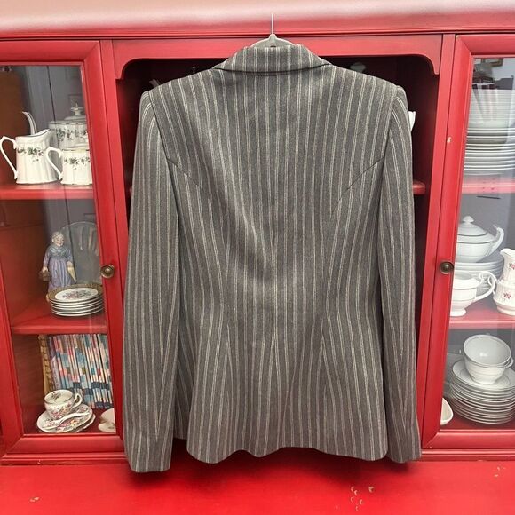 Vintage Giorgio Armani Wool Pinstriped 2pc Suit Grey White Size Italy 46 USA 10 - Picture 2 of 7